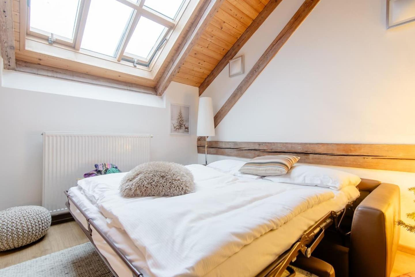 Apartamento Place Of Grace - 50 Meters From Dancing House *